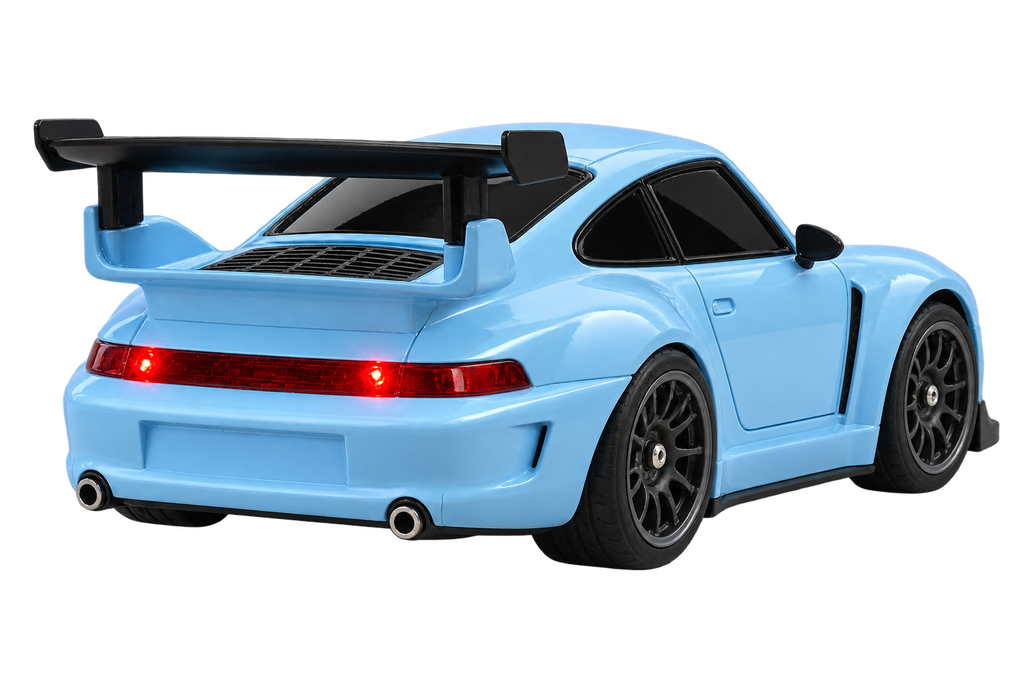 Blauer Porsche Style RC Drift Car, freigestellte Heckansicht